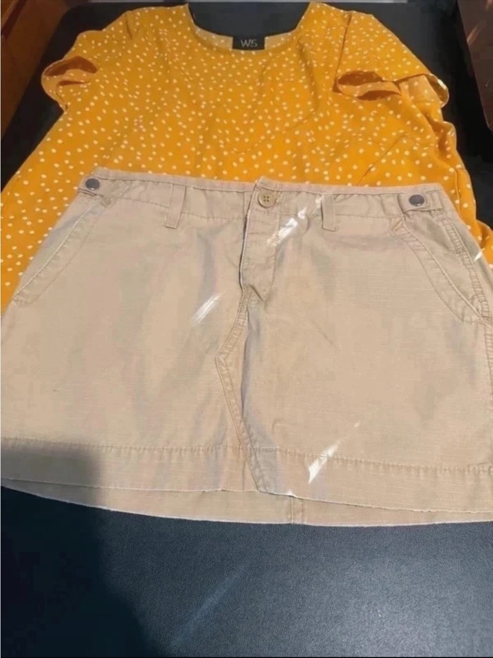 American Eagle Beige/Tan Mini Skirt with a W5 Yellow blouse Size Small bundle